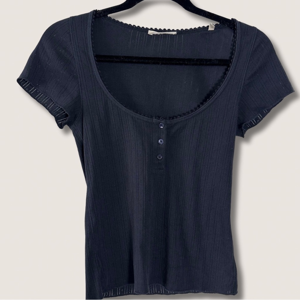 Doen (M) Navy Blue Pointelle 100% Organic Cotton TShirt- Eyelet Henley Buttons